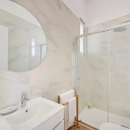 Sun & Sands Terrace Apts, By Timecooler Appartement *