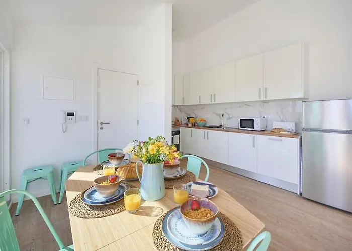 Sun & Sands Terrace Apts, By Timecooler *