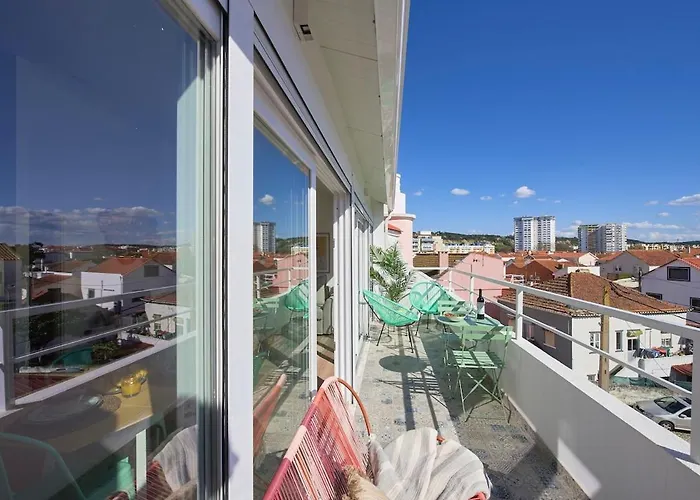 Sun & Sands Terrace Apts, By Timecooler Costa de Caparica