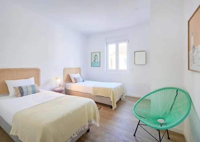 Sun & Sands Terrace Apts, By Timecooler Costa de Caparica